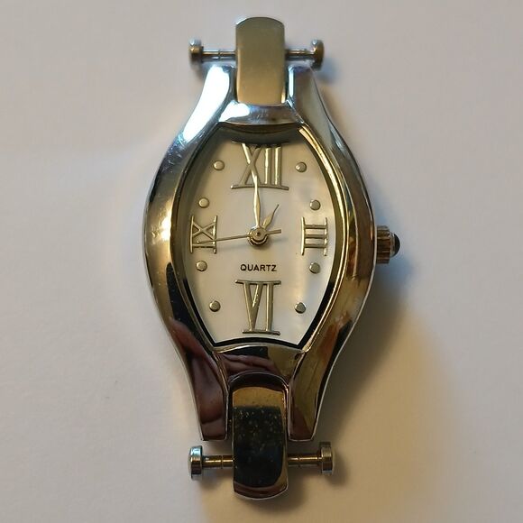 Women's Roman Numeral MOP Dial Silver Tone Watch Case Japan Quartz Movt - Picture 1 of 13